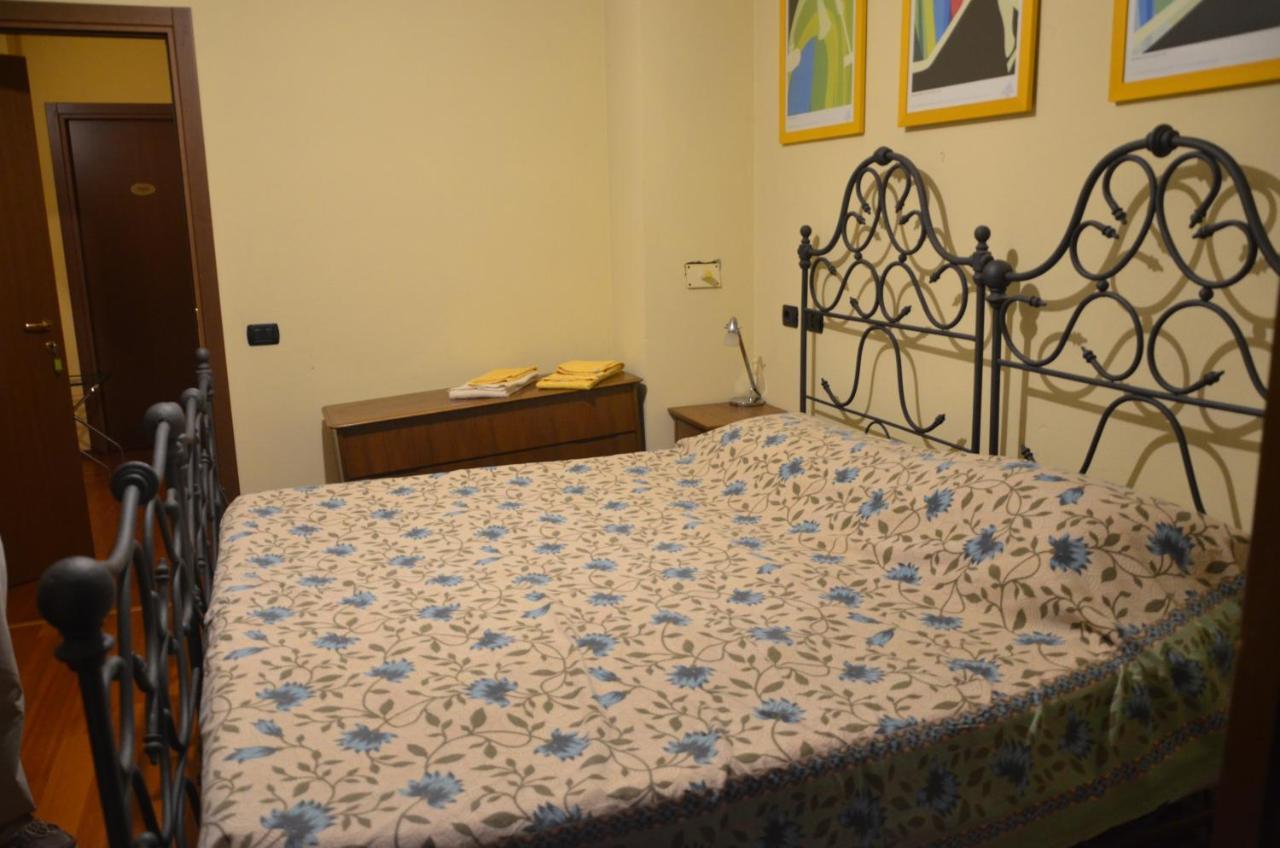 B&B Il Castelletto Pinerolo Ngoại thất bức ảnh