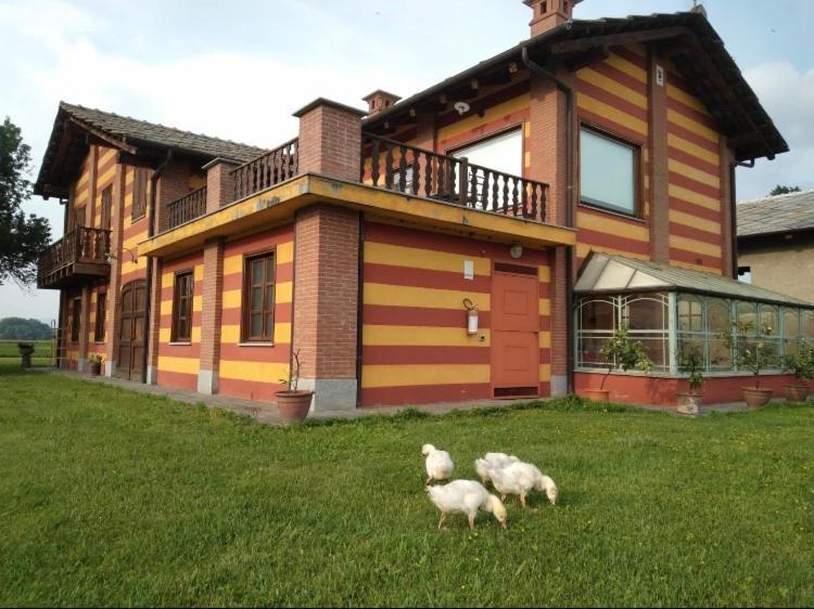 B&B Il Castelletto Pinerolo Ngoại thất bức ảnh
